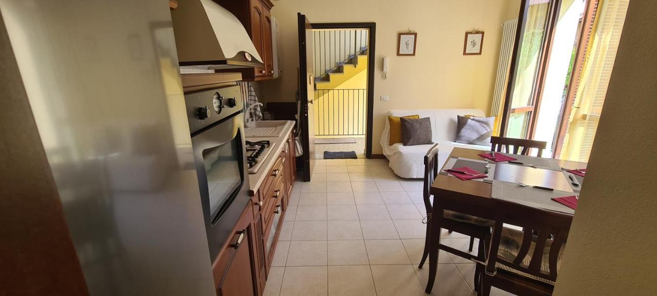 Casa Mirella - Appartamento Zona Bellagio Magreglio المظهر الخارجي الصورة