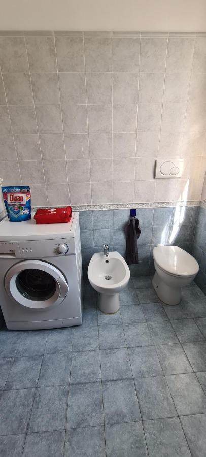 Casa Mirella - Appartamento Zona Bellagio Magreglio المظهر الخارجي الصورة