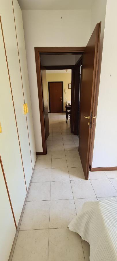 Casa Mirella - Appartamento Zona Bellagio Magreglio المظهر الخارجي الصورة