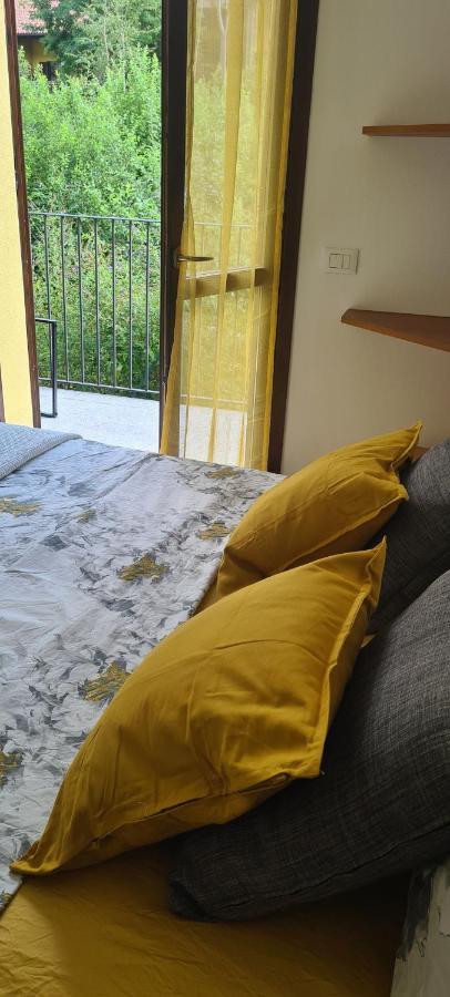 Casa Mirella - Appartamento Zona Bellagio Magreglio المظهر الخارجي الصورة