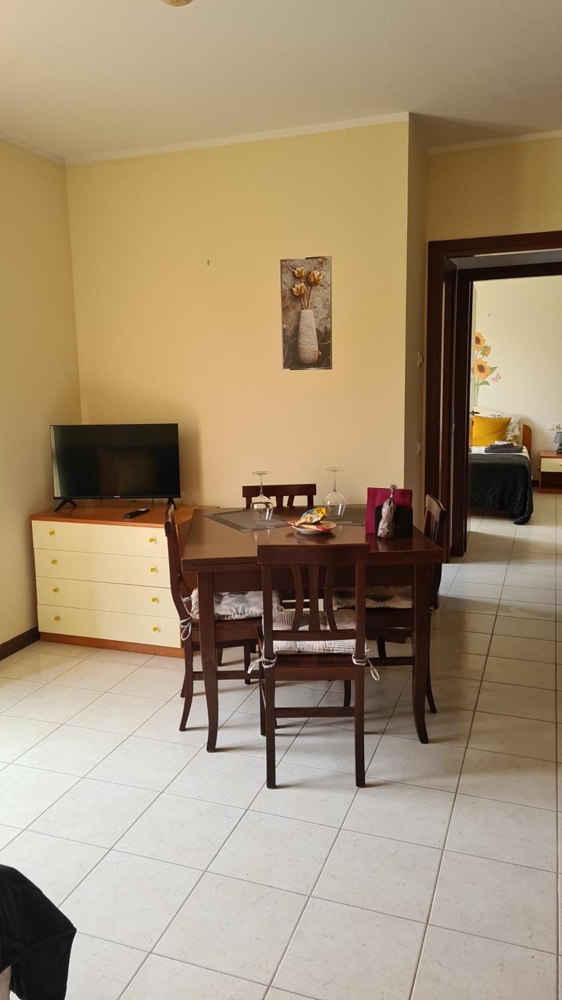 Casa Mirella - Appartamento Zona Bellagio Magreglio المظهر الخارجي الصورة